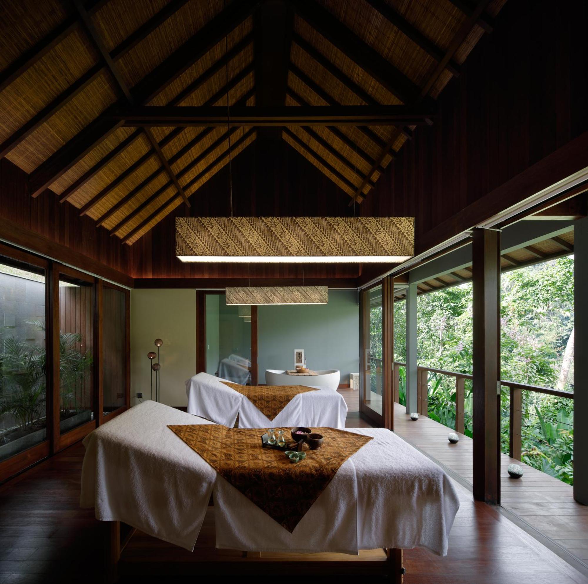 Hoshinoya Bali 5*